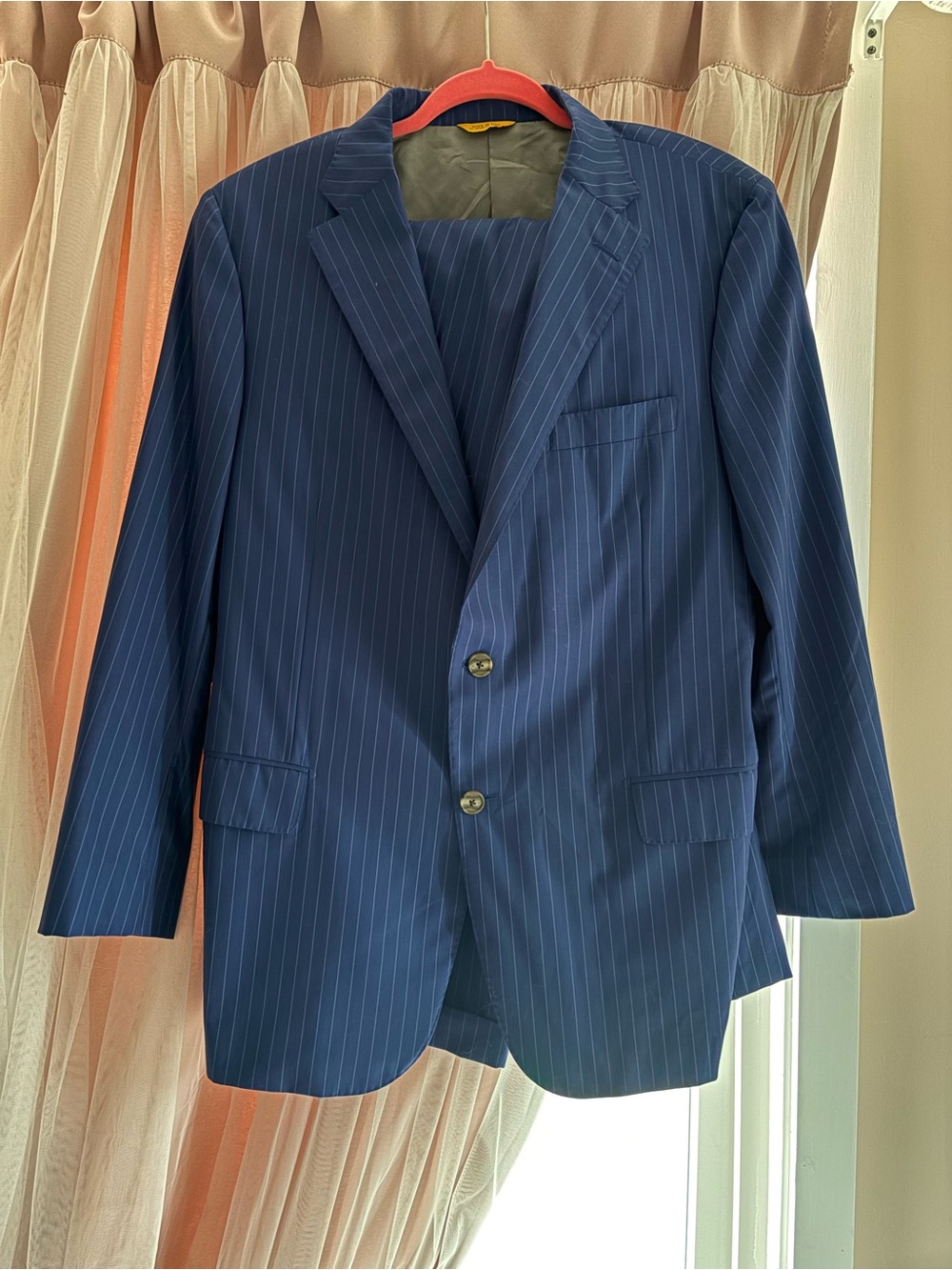 Hickey Freeman Blue Striped Mens Suit Size 44R Pant 36x28 Excellent